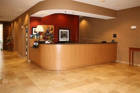 фото отеля Hampton Inn & Suites Bremerton
