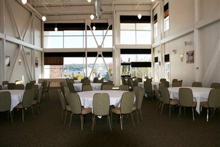 фото отеля Hampton Inn & Suites Bremerton