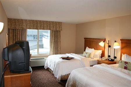 фото отеля Hampton Inn & Suites Bremerton