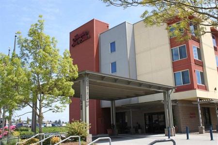 фото отеля Hampton Inn & Suites Bremerton