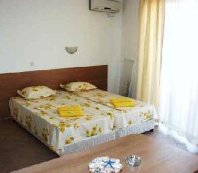 фото отеля Hotel Lazur 3