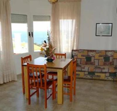 фото отеля Famara Apartamentos