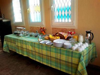 фото отеля Pfaffenhofen Pension Vrasna