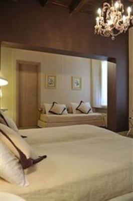 фото отеля Hotel Broletto