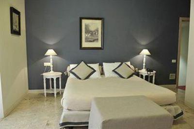 фото отеля Hotel Broletto