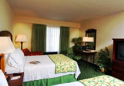 фото отеля Fairfield Inn & Suites Atlanta Alpharetta