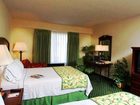 фото отеля Fairfield Inn & Suites Atlanta Alpharetta