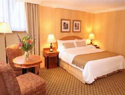 фото отеля Days Inn Vancouver Downtown