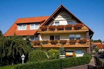 фото отеля Landgasthaus Zum Braunen Hirsch