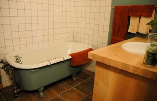 фото отеля Skipping Stone Beach B&B