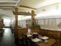 Hotel Du Midi Thones