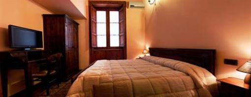 фото отеля Mediterraneo B&B Palermo