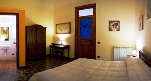 фото отеля Mediterraneo B&B Palermo