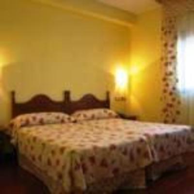 фото отеля Fuentes Del Salor Su Hotel En Montanchez