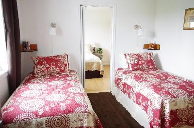 фото отеля Bells and Whistles Family Inn