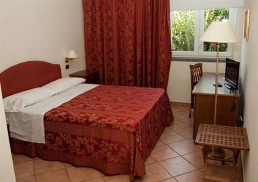 фото отеля Hotel Domus Flegrea