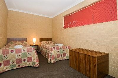 фото отеля Albany Holiday Units