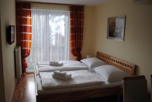 фото отеля Haus Hollbacher Dorfgastein
