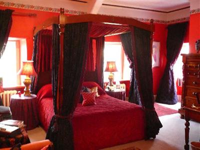 фото отеля Ynyshir Hall Hotel Machynlleth