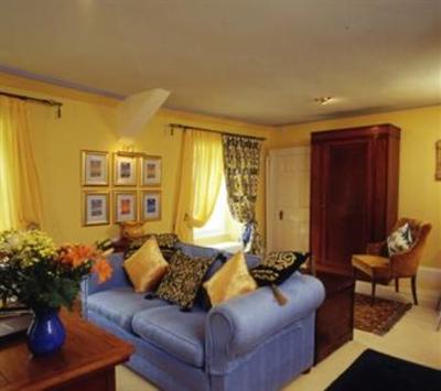 фото отеля Ynyshir Hall Hotel Machynlleth