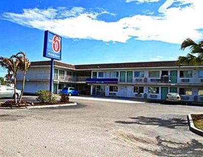 фото отеля Motel 6 Venice (Florida)