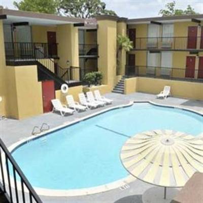 фото отеля Americas Best Value Inn Cleveland (Texas)