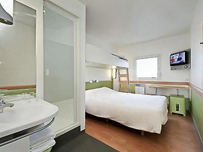 фото отеля Ibis Budget Dijon Saint Apollinaire