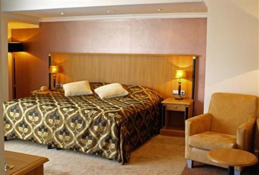 фото отеля Van Der Valk Hotel Hardegarijp