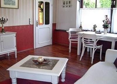 фото отеля Apartment Villa Zur Altstadt Sassnitz
