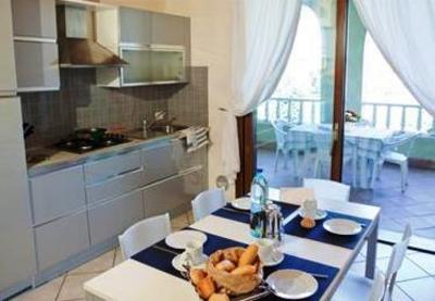 фото отеля Residence Garda Resort Village Peschiera del Garda