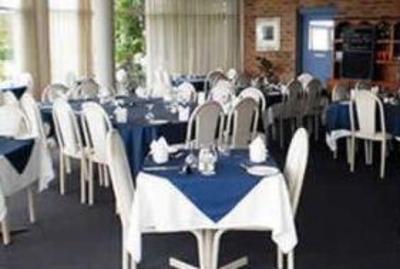 фото отеля Lake Haven Motor Inn & Apartments