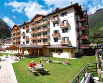 фото отеля Hotel Cristallo Peio