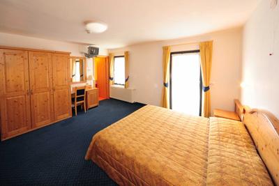 фото отеля Hotel Cristallo Peio