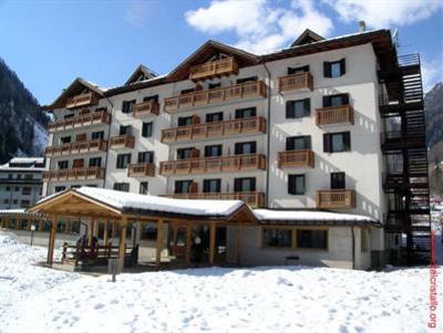 фото отеля Hotel Cristallo Peio