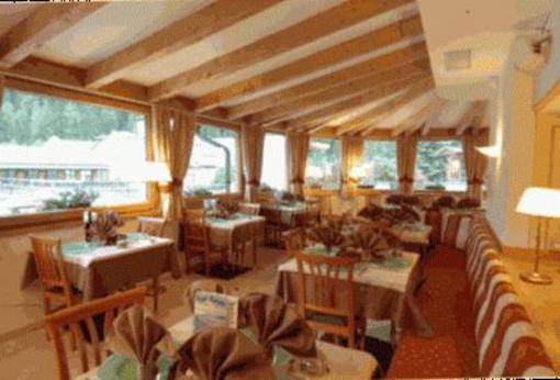 фото отеля Hotel Cristallo Peio