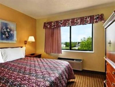фото отеля Days Inn Saint Charles