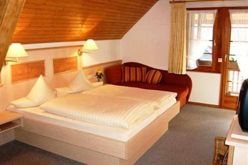 фото отеля Land Gut Hotel Gasthaus Hirschen Todtnau