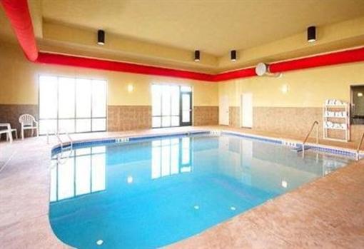 фото отеля Comfort Suites Oshkosh