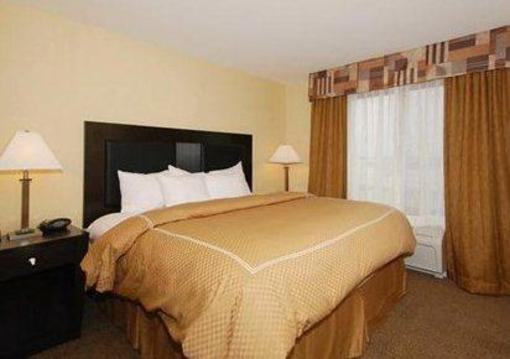 фото отеля Comfort Suites Oshkosh