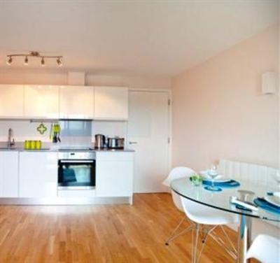 фото отеля Your Space Serviced Apartments Harbourside
