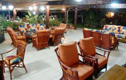 фото отеля Kalibobo Village Resort