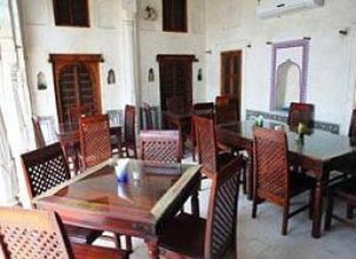 фото отеля Hotel Ramgarh Fresco Ramgarh