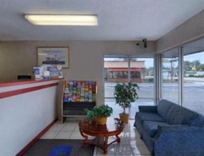 фото отеля Travelodge Wilmington