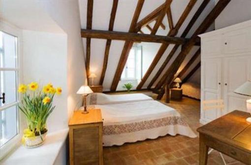 фото отеля Le Pigeonnier Embrun