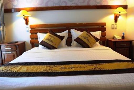 фото отеля Nhu Minh Hotel Danang