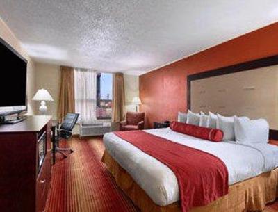 фото отеля Ramada Inn Kearney (Nebraska)