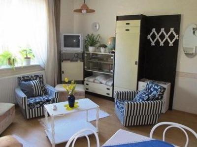 фото отеля Kovirag Apartman