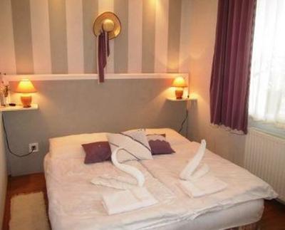 фото отеля Kovirag Apartman