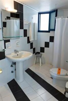 фото отеля Hotel Saint Nicholas