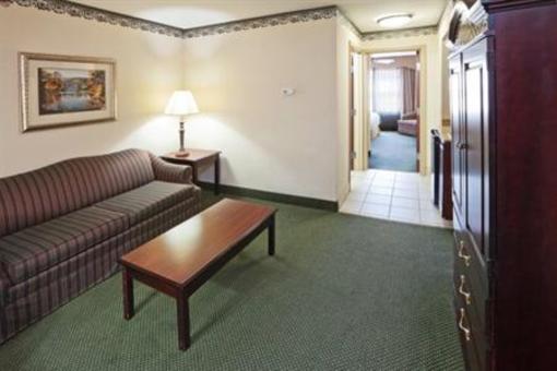фото отеля Holiday Inn Express Gainesville